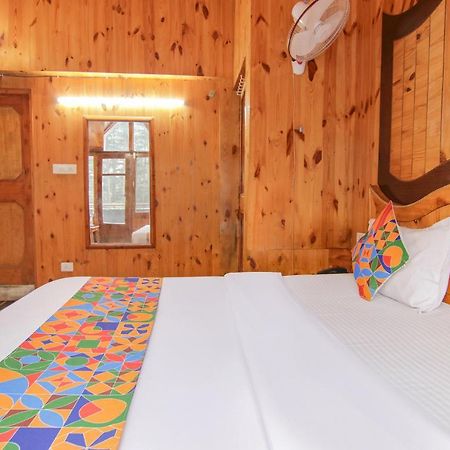 FabHotel Pushpak Manali  Bagian luar foto