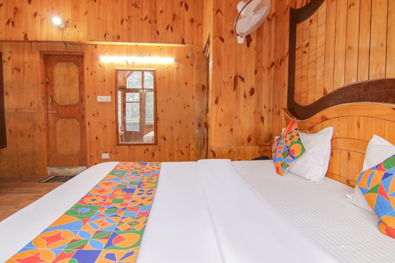 FabHotel Pushpak Manali  Bagian luar foto
